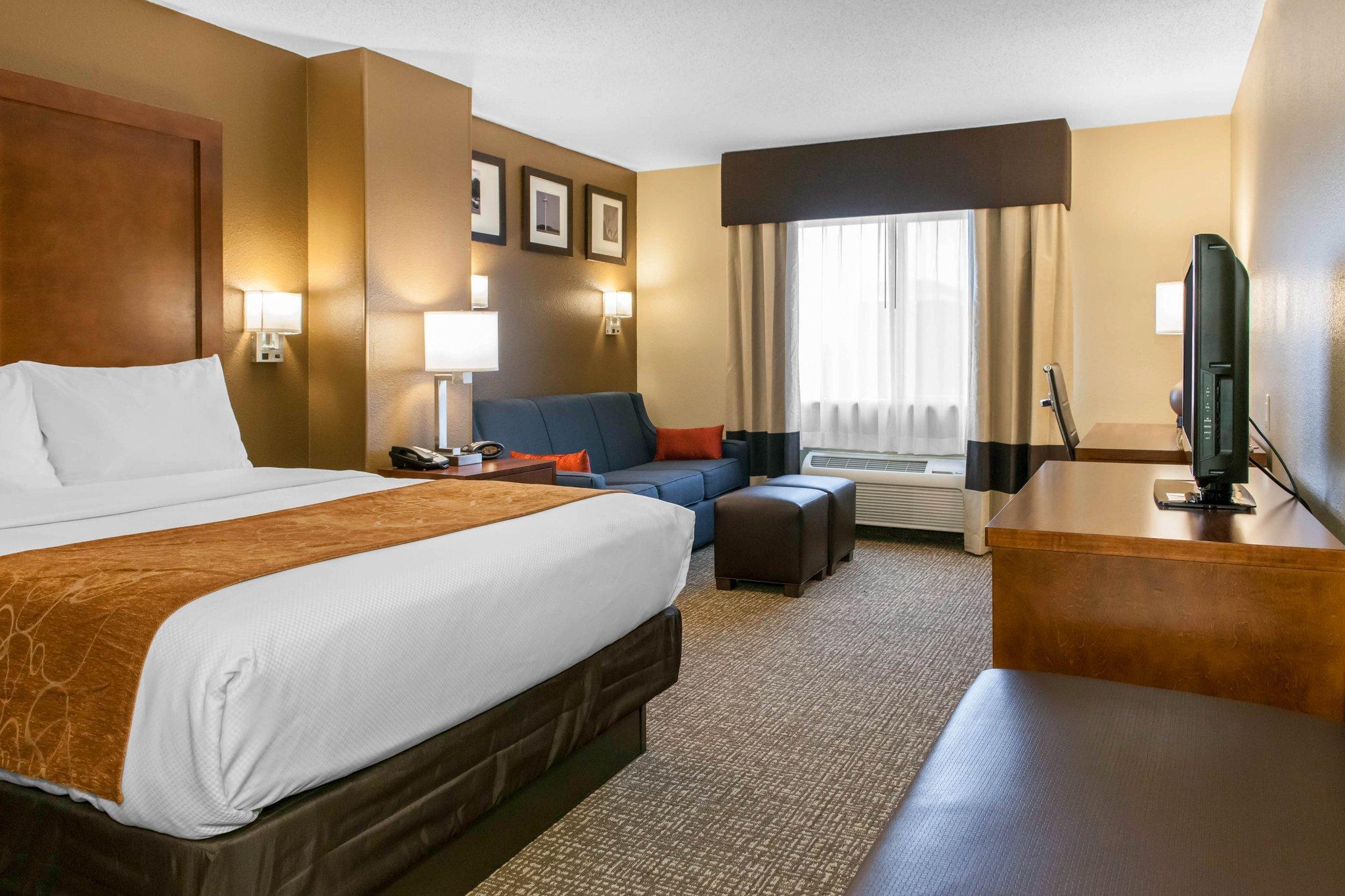 Comfort Suites Terre Haute University Area Extérieur photo